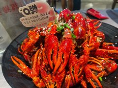 -巴厘龙虾·榜首油焖大虾(音乐学院·沿江酒馆店)