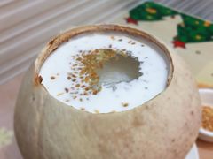 雪燕椰皇冻-甜心妈妈·榴莲星级糖水(北京路总店)