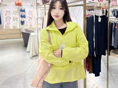 -王府井奥莱临潼小镇(临潼店)