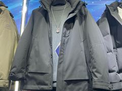 -浙江华贸鞋业服饰城