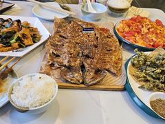 -何适山庄 ·可团建(水长城P2停车场店)