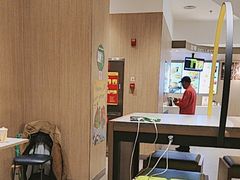 -麦当劳(西单明珠店)