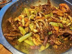 -嘎嘎鸭下巴·爆辣干锅(明教寺店)