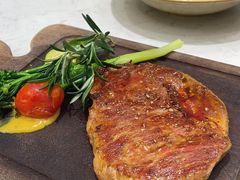 -西语·炭烧牛排(卓越中寰店)