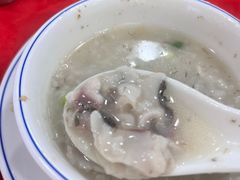 -先鲜鲫鱼粥