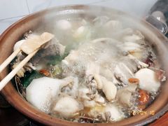 -威邵鸡煲(西华路总店)