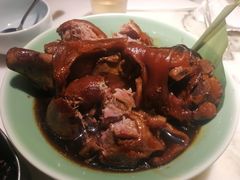 -弄堂里(西溪龙湖天街店)