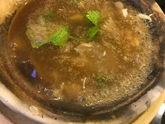 -J Daeng Seafood