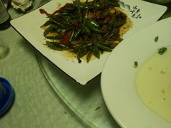 -鑫悦楼煎蟹·16年海鲜大排档