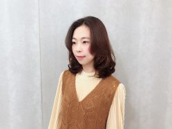 点击看大图 -八佰伴8008星级形象店