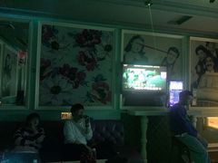 -自由港KTV(王子公主金平店)