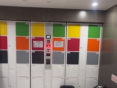 -爱康国宾体检中心(五角场万达广场分院)