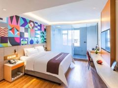 -爱舍海岸酒店(香港中路五四广场店)