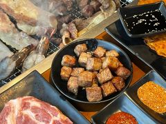 -肉甲韩国木炭烤肉(新壹街1店)