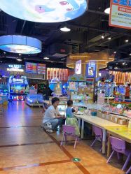 -卡通尼乐园(荟聚中心店)