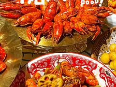 -松哥油焖大虾.小龙虾.黑鸭煲(海岸城店)