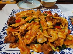 -后卫寨猫耳朵(凤城三路店)