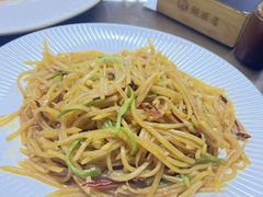 醋溜土豆丝-魁盛居百年鲁菜馆(中林路店)