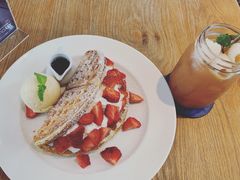 荔枝冰茶-ROAST coffee & eatery