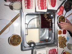 -海底捞火锅(曼巴特广场店)