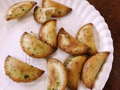 -东巴谷野生菌火锅餐厅