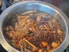 -牛武士寿喜烧·和牛火锅自助(全球首店)