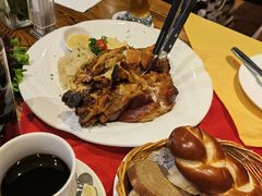 -申德勒加油站餐厅(三里屯北小街店)