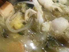 -周鱼小馆石锅酸菜鱼(活力汇店)