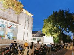 -苏州图书馆(人民路总馆)
