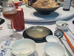 -泓炙颐凤鲜海鲜火锅料理(桐乡店)