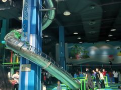 -蒙特利亲子乐园