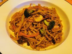 黑松露酱炒意大利扁扁面-MR.ROCKY洛奇先生RESTAURANT&BAR(宝安壹方城店)