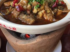 -虹泥小厨(南国花园总店)