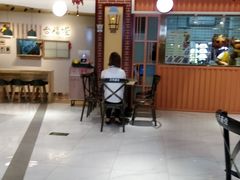 大堂-汇吃汇喝美食街(上海建发浦悦荟广场店)