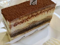 -Dough&Joe团憩(瑞虹天地月亮湾店)