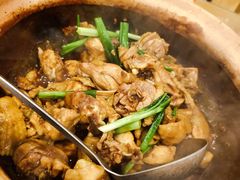 沙姜焗鸡煲-大唐靓汤江门私房菜(景田店)