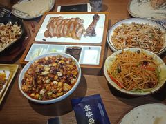 -额娘·春饼烤鸭(华北七楼创始店)