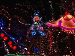 -海底巡游艇:尼莫和好友的海洋世界