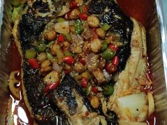 -鸣记脆皮烤鱼·海鲜烤鱼(三八广场店)