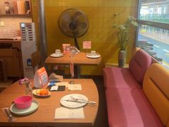 -芭莉与彩虹西餐厅(成都合生汇店)