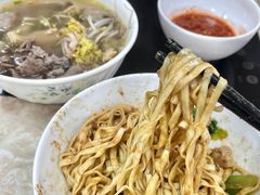 -华威达牛庄(黄埔大道西店)
