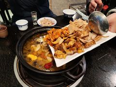 -蘑统田下·野生菌火锅