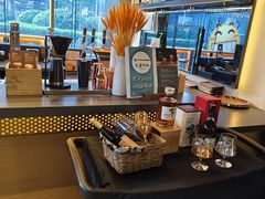 -星巴克臻选(上海合生汇1F店)