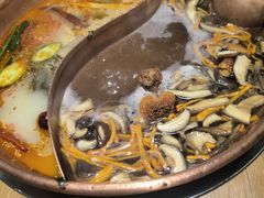 -洱火云南酸菜牛肉火锅(石景山当代商城店)