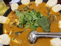 -丹水桥地锅鱼·翘嘴鲌·地方特色全鱼宴(丹江口大坝店)