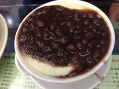 红豆双皮奶（热$20-义顺牛奶公司(庇利金街店)