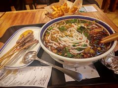 -云阿蛮云南生烫牛肉米线(奉贤路店)