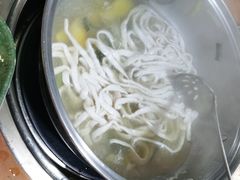 -章记正宗南岗鱼蛋火锅