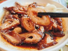 -老鼎万春卤菜(五代传承创始老店)