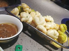 -山河屯铁锅炖(哈西站店)